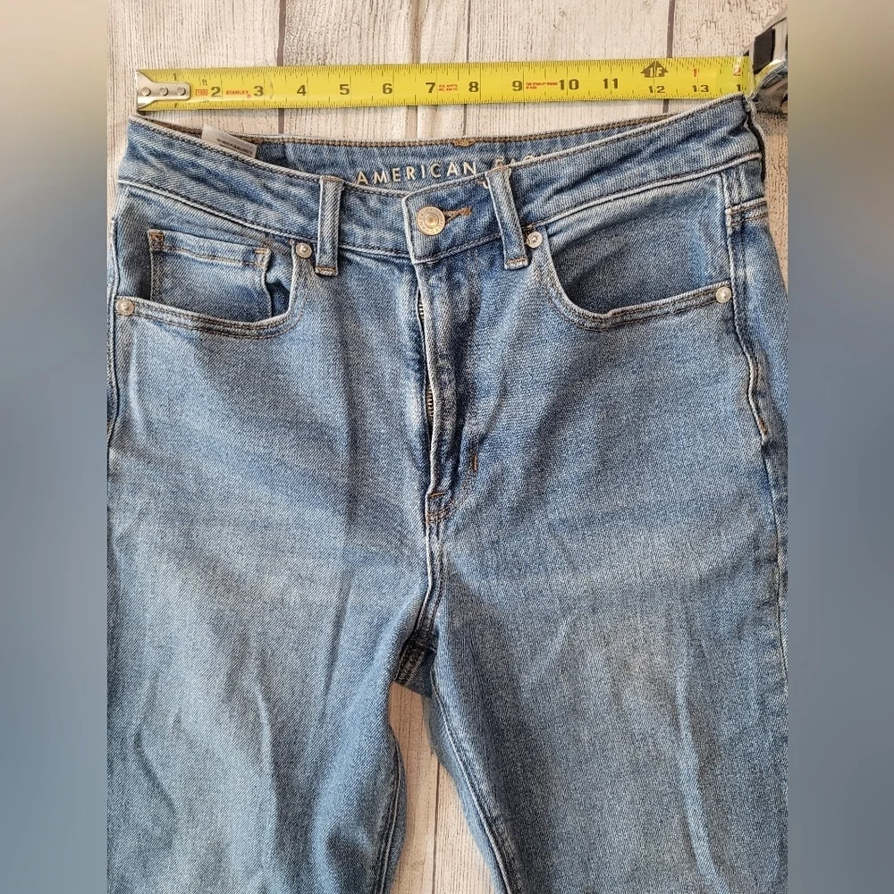 American Eagle AEO Women's •Size 6 Regular• Mom Jean *No Holes - Picture 5 of 8